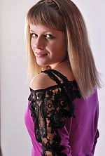 Ukrainian mail order bride Khrystyna from Ternopol with light brown hair and green eye color - image 8
