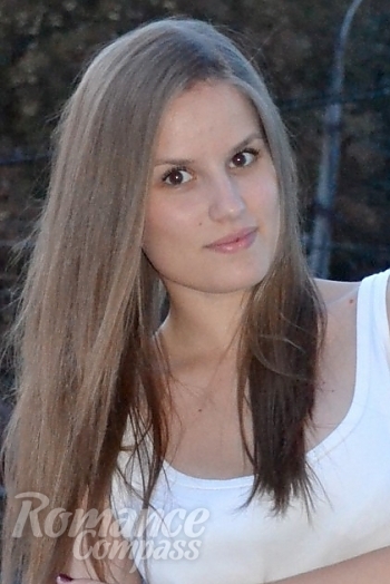 Ukrainian mail order bride Alexandra from Kremenchug with black hair and green eye color - image 1