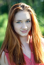 Ukrainian mail order bride Olga from Kharkiv with light brown hair and green eye color - image 4
