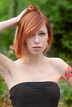Ukrainian mail order bride Maria from Kiev with red hair and green eye color - image 3