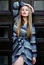 Ukrainian mail order bride Valeriya from Lugansk with auburn hair and green eye color - image 3