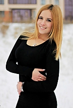 Ukrainian mail order bride Yana from Lugansk with red hair and green eye color - image 5