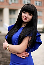 Ukrainian mail order bride Yana from Lugansk with black hair and green eye color - image 4