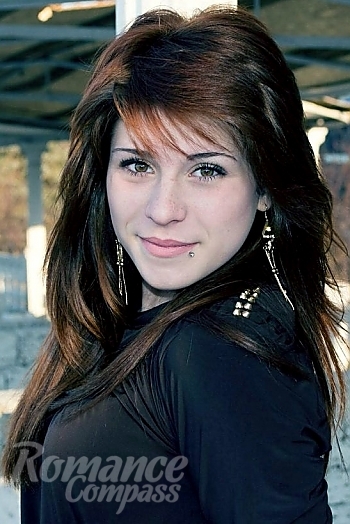 Ukrainian mail order bride Vladlena from Nikolaev with red hair and brown eye color - image 1