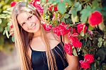 Ukrainian mail order bride Yuliya from Poltava with light brown hair and brown eye color - image 4