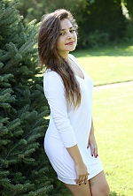Ukrainian mail order bride Anna from Kherson with brunette hair and brown eye color - image 4