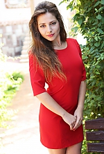 Ukrainian mail order bride Anna from Kherson with brunette hair and brown eye color - image 3