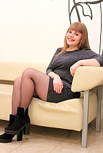 Ukrainian mail order bride Daria from Luhansk with light brown hair and blue eye color - image 5