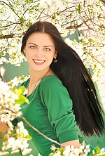 Ukrainian mail order bride Yulia from Kiev with brunette hair and green eye color - image 7