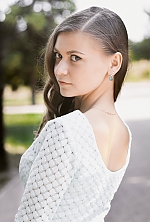 Ukrainian mail order bride Marina from Lugansk with brunette hair and grey eye color - image 5