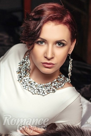 Ukrainian mail order bride Tatiana from Kharkov with red hair and grey eye color - image 1