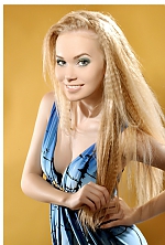 Ukrainian mail order bride Natalia from Kiev with blonde hair and green eye color - image 2