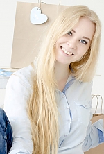 Ukrainian mail order bride Natalia from Kiev with blonde hair and green eye color - image 7