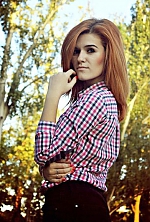 Ukrainian mail order bride Irina from Nikolaev with red hair and green eye color - image 2