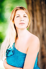 Ukrainian mail order bride Malvina from Poltava with blonde hair and green eye color - image 3