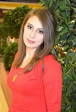 Ukrainian mail order bride Tatyana from Poltava with light brown hair and brown eye color - image 3