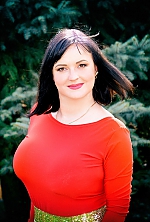 Ukrainian mail order bride Juliya from Kharkov with black hair and brown eye color - image 10