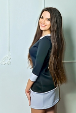 Ukrainian mail order bride Angela from Kharkov with brunette hair and brown eye color - image 9