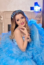 Ukrainian mail order bride Olga from Krasnyi Luch with light brown hair and blue eye color - image 11
