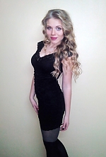 Ukrainian mail order bride Karina from Kharkov with blonde hair and green eye color - image 4