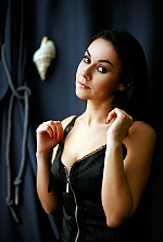 Ukrainian mail order bride Diana from Kherson with brunette hair and brown eye color - image 9