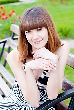 Ukrainian mail order bride Nataliya from Kiev with brunette hair and hazel eye color - image 2