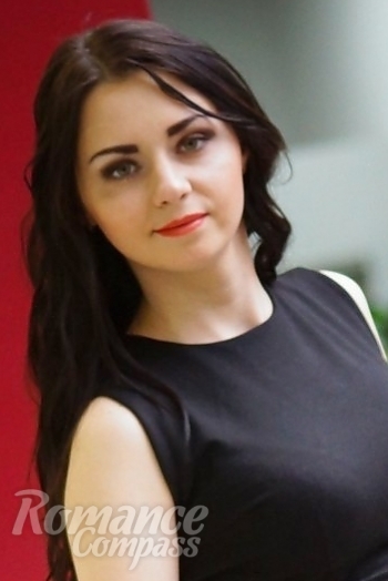 Ukrainian mail order bride Alyona from kiev with black hair and grey eye color - image 1