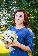 Ukrainian mail order bride Oksana from Sverdlovsk with light brown hair and green eye color - image 12