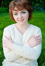 Ukrainian mail order bride Alla from Poltavaa with light brown hair and green eye color - image 6