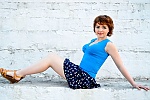 Ukrainian mail order bride Alla from Poltavaa with light brown hair and green eye color - image 5