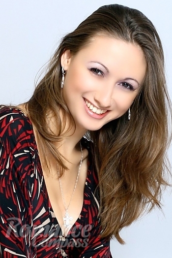 Ukrainian mail order bride Anna from Poltavaa with light brown hair and brown eye color - image 1
