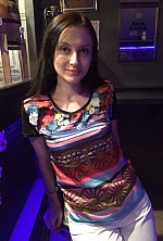 Ukrainian mail order bride Natalia from Mykolaiv with black hair and brown eye color - image 4