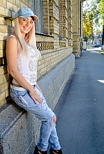 Ukrainian mail order bride Marina from Poltavaa with blonde hair and blue eye color - image 3