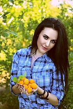 Ukrainian mail order bride Anna from Starobelsk with black hair and blue eye color - image 4