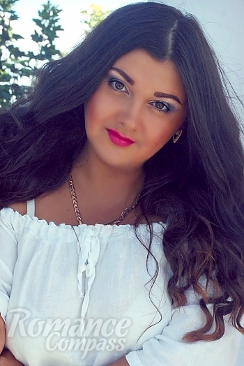 Ukrainian mail order bride Tatyana from Odessa with black hair and brown eye color - image 1