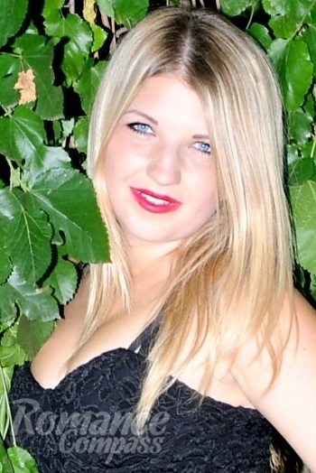 Ukrainian mail order bride Olga from Nikolaev with blonde hair and blue eye color - image 1