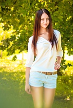 Ukrainian mail order bride Maria from Kharkov with brunette hair and green eye color - image 3