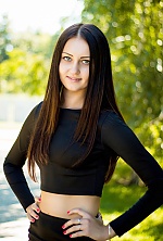 Ukrainian mail order bride Maria from Kharkov with brunette hair and green eye color - image 5