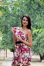 Ukrainian mail order bride Elena from Kherson with brunette hair and brown eye color - image 16