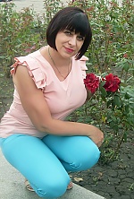 Ukrainian mail order bride Vera from Kiev with brunette hair and hazel eye color - image 2