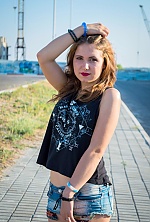 Ukrainian mail order bride Alla from Nikolaev with brunette hair and brown eye color - image 4