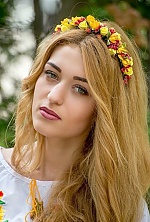 Ukrainian mail order bride Anastasiya from Kiev with blonde hair and grey eye color - image 12