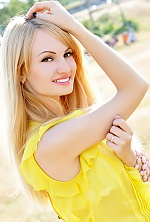 Ukrainian mail order bride Oksana from Kiev with blonde hair and hazel eye color - image 8