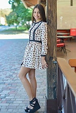 Ukrainian mail order bride Maria from Poltava with brunette hair and brown eye color - image 4