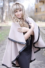Ukrainian mail order bride Elena from Konstantinovka with blonde hair and green eye color - image 8