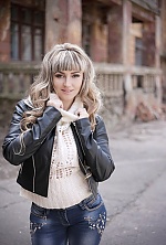 Ukrainian mail order bride Elena from Konstantinovka with blonde hair and green eye color - image 7