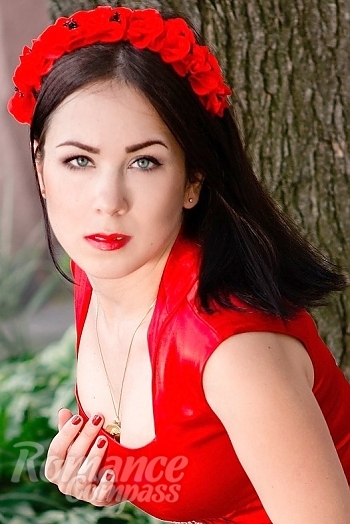 Ukrainian mail order bride Olga from Cherkassy with brunette hair and blue eye color - image 1