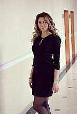 Ukrainian mail order bride Julia from Odessa with light brown hair and green eye color - image 4