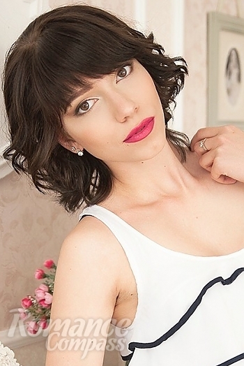 Ukrainian mail order bride Ekaterina from Izyum with light brown hair and brown eye color - image 1