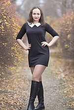 Ukrainian mail order bride Anastasia from Velyka Mykhailivka with light brown hair and blue eye color - image 2